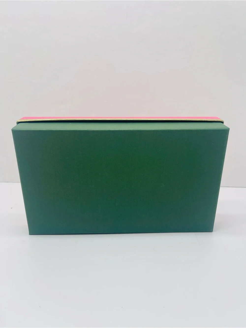 kate spade Hot Pink Box with Purple Logo Accent New